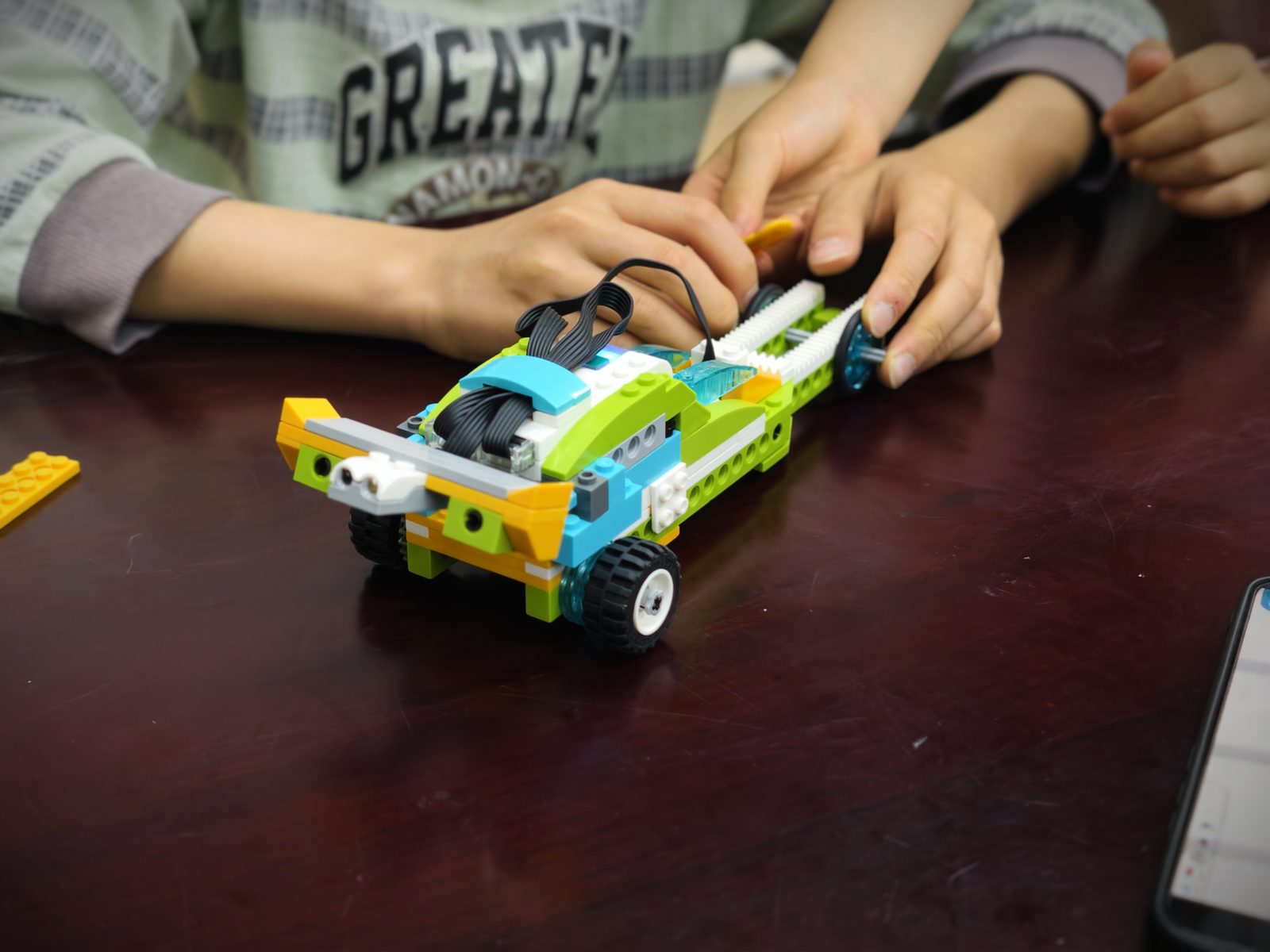 F1赛车完成